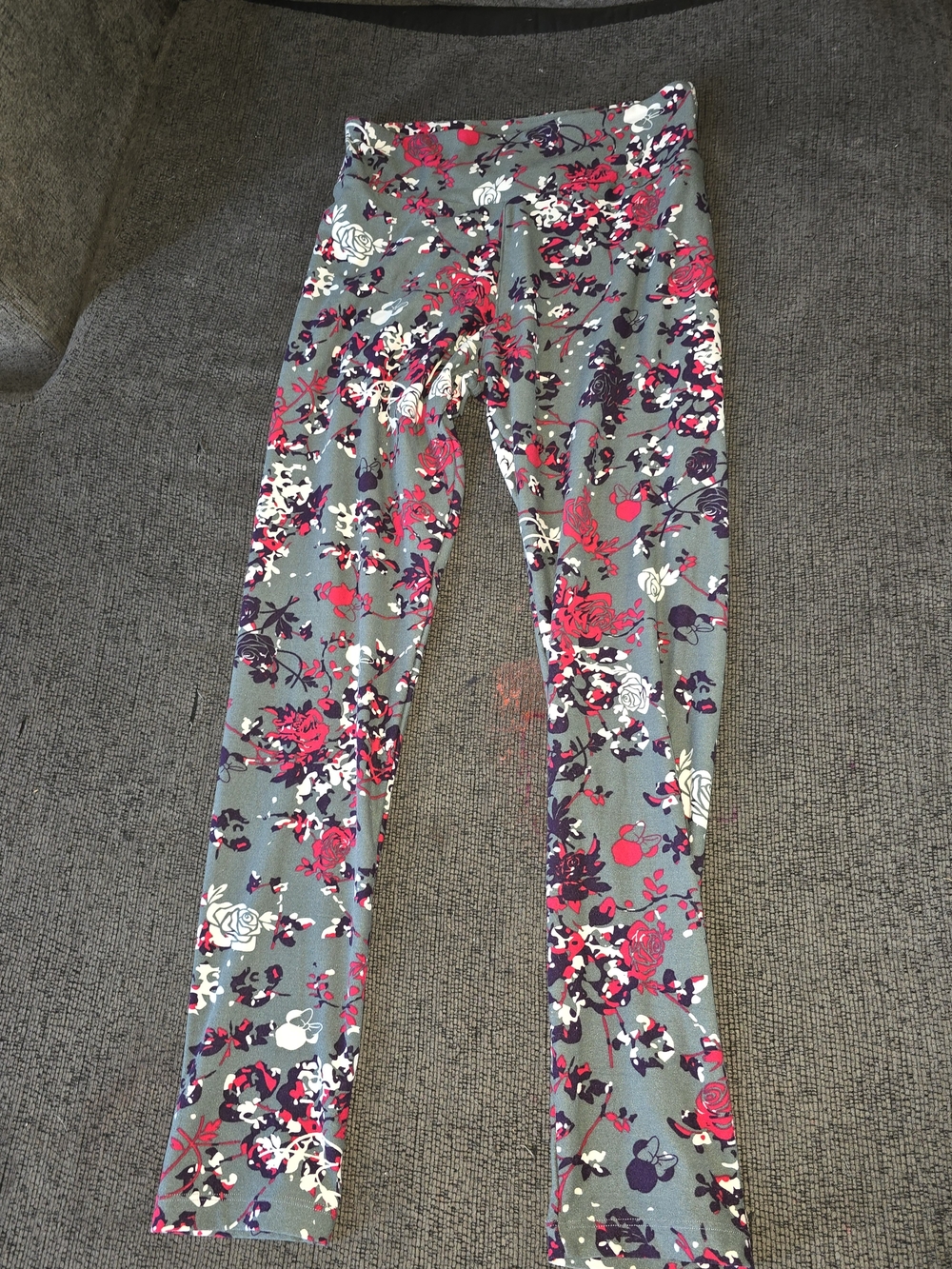 LuLaRoe Disney-themed leggings